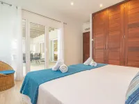 Cala Llonga - Villa With Private Pool In Cala D'or
