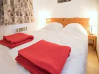 Family apartment with balcony Hotels in Termignon