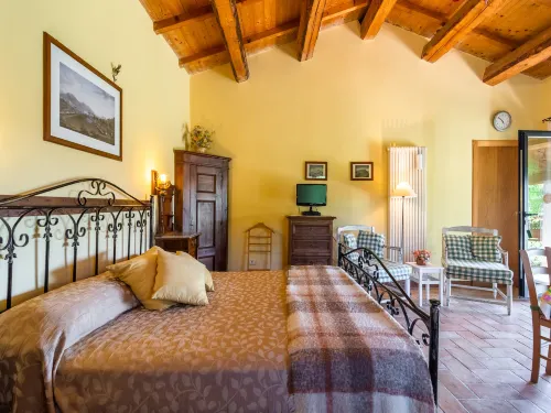 Cozy Couple’s Retreat