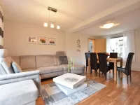 Cozy Coastal Stay with Garden - 3-Star