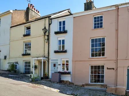 Penlee Narrows, Kingsand Отели в г. Торпойнт