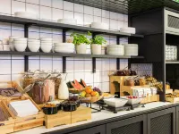 宜必思尚品阿姆斯特丹機場飯店 - 早餐