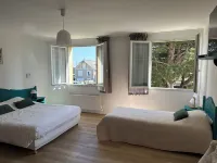 Logis Hôtel la Demeure du Perron Hotel a Quettehou