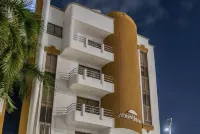 Howard Johnson by Wyndham Barranquilla Versalles - Airport Shuttle