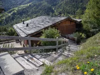 Les Chalets de Marie A 22 Hotels in Leytron