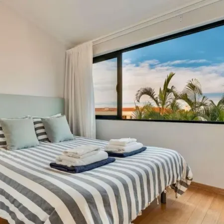 Rochinha’s house with fabulous views over the bay of funchal