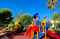 Valuable house with panoramic terrace overlooking the sea and mountains, close to the beach Hotels in La Maddalena