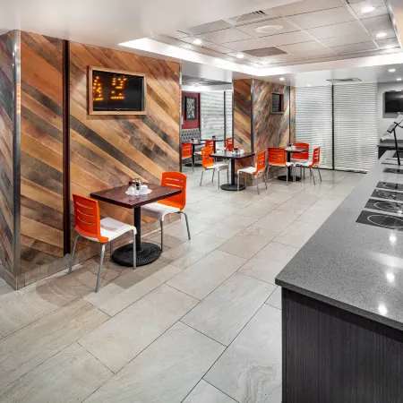 Holiday Inn ATLANTA-NORTHLAKE by IHG