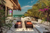 科科角之家及海灘俱樂部