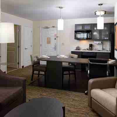 Candlewood Suites OLATHE - KANSAS CITY AREA by IHG Rooms