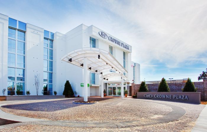 Crowne Plaza CHARLESTON AIRPORT - CONV CTR by IHG