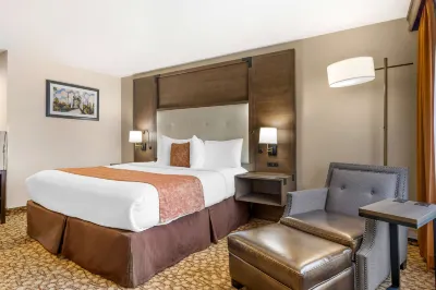 Best Western Plus Mill Creek Inn Hotels near Corban University Disc Golf Course