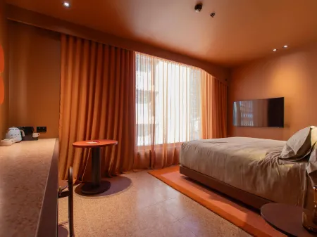 HYDE MELBOURNE PLACE