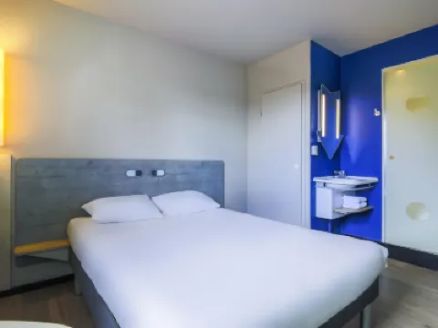 Ibis Budget Albi Centre Hôtels à : 
