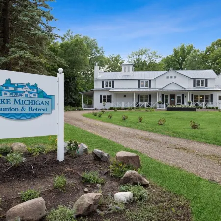 "New" Lake Michigan R & R Recently Completed Major Rehab