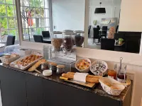 Adonis Cottage la Baule - breakfast