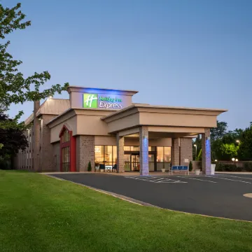 Holiday Inn Express WINCHESTER SOUTH STEPHENS CITY by IHG