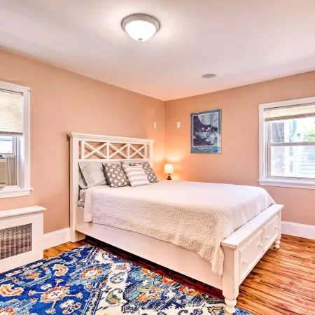 Coastal Abode w/ Beach Views, Walk to Beach & Bars
