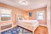 Coastal Abode w/ Beach Views, Walk to Beach & Bars - balcony