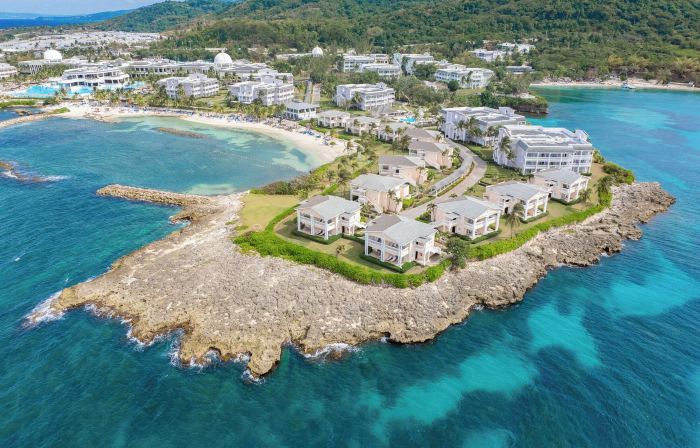 Grand Palladium Lady Hamilton Resort & Spa - All Inclusive