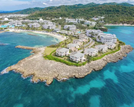 Grand Palladium Lady Hamilton Resort & Spa - All Inclusive Hotels in Lucea