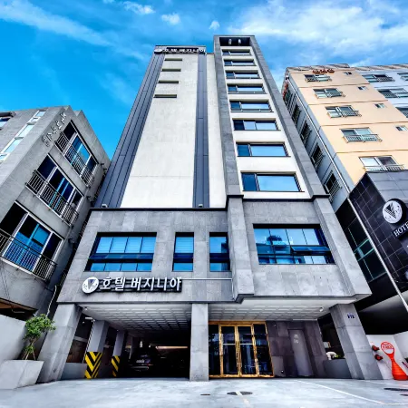 Virginia Hotel Отели рядом с достопримечательностью «Храм Ёнхваса»