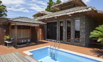 Sedona Jungmun Pool Villa