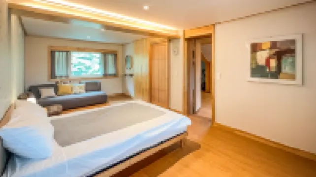 Nine Valley Park Hotels in 