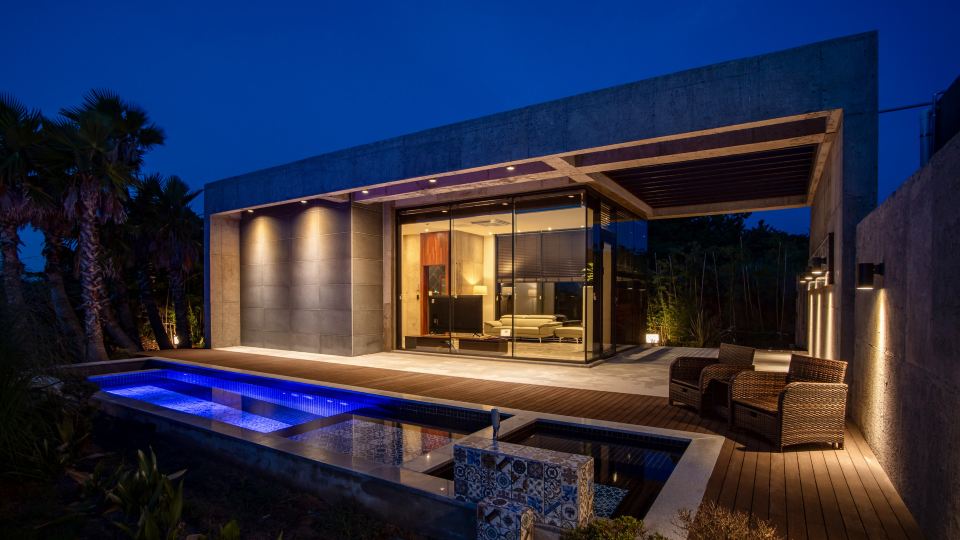 Ceylon Pool Villa