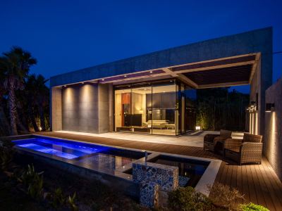 Ceylon Pool Villa