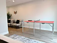 4BR Townhouse with Parking - WV rep 3 Hotels in Warrenville