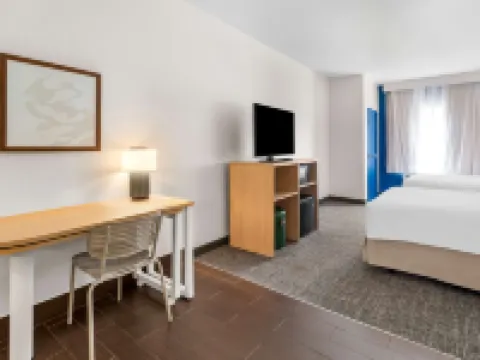 Spark by Hilton Pearland Hotels in Pearland