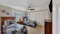 Family-friendly Waterfront 4br Pool Punta Gorda Isles 4 Bedroom Home - balcony
