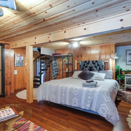 Decks, Grills and Fire Pit Camp Connell Hideaway!