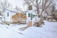 Green Lake Vacation Home w/ Screened Porch! - 3 stjerner