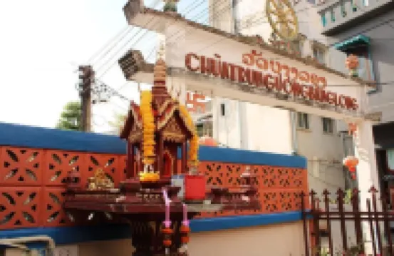 Oasis studio - Great location