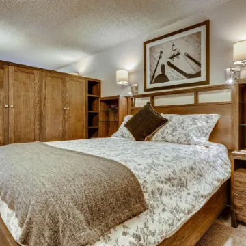 Lift House Lodge, Remodeled Downtown Lionshead Studio Condo