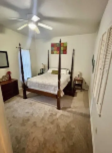 700 Douglas Ave, Close to Main Street, Garage!