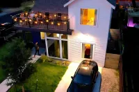 King Kasa 6Br Retreat - 6 Walk Min to Rainey St