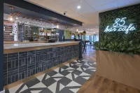 Travelodge Harrogate West Park - ที่มีบาร์