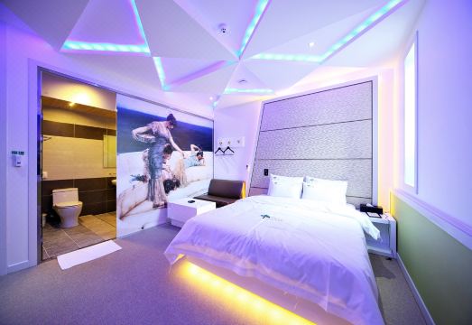 고창 소나무 무인텔