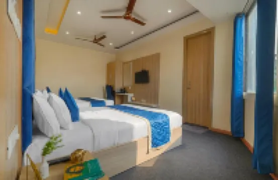 Hotel Global Inn - Few Steps Walk to Golden Temple