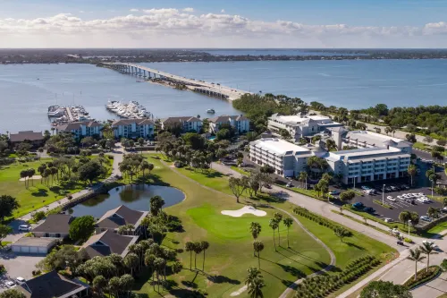 Marriott Hutchinson Island Resort & Beach Villas, Golf & Marina - parking