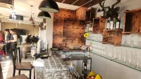 Treebo Winsome Resort with Swimming Pool - bar