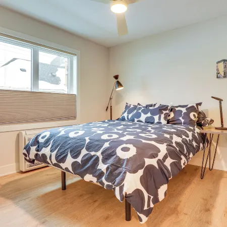 Northfield Retreat: Walk to Carleton & Downtown Hotels in Northfield