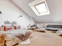 La Villa Richelieu Hotels in Chatellerault