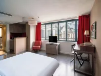 B&B HOME Caen Centre Gare Hotels near CAEN RAILWAY STATION