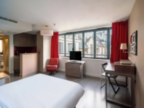 B&B HOME Caen Centre Gare Hotel a 