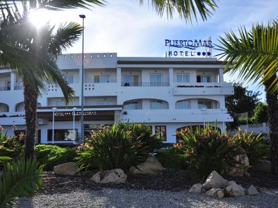 Hotel Puerto Mar
