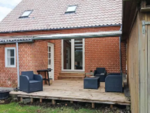 Nature Escape: Forest & Lake Access